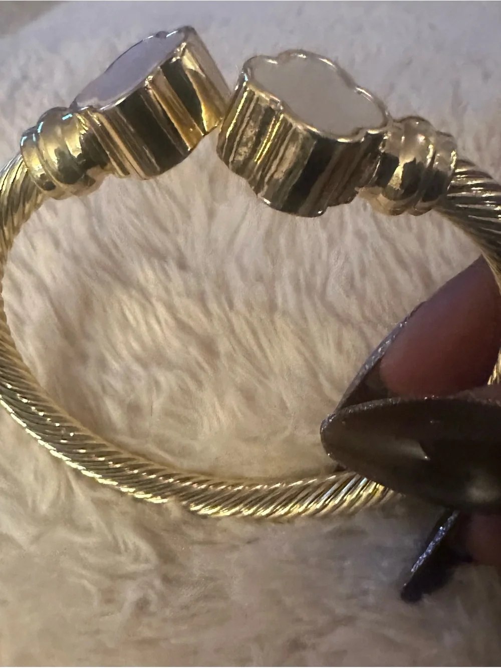 LSJ Gold-filled Twisted Cable Bracelet with Mother of Pearl